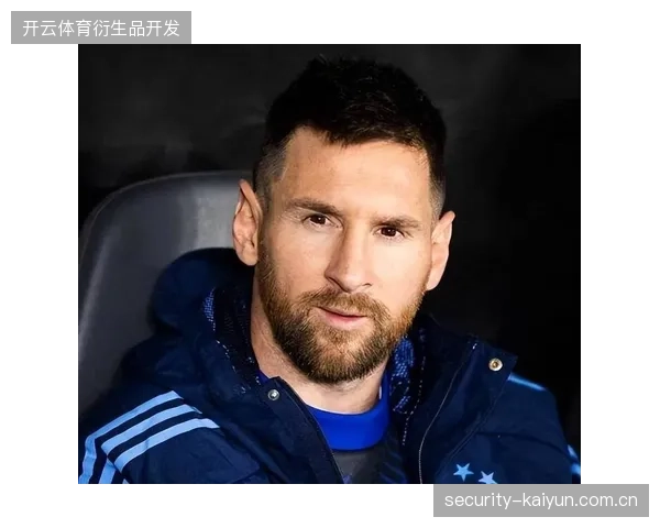 梅西登场前阿根廷已掌控局面,劳塔罗的支点作用和中场球员的后插上进攻丰富了球队战术 梅西登场前阿根廷已掌控局面,劳塔罗的支点作用和中场球员的后插上进攻丰富了球队战术